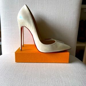 Christian Louboutin So Kate 120mm in white iridescent pearl - size 38
